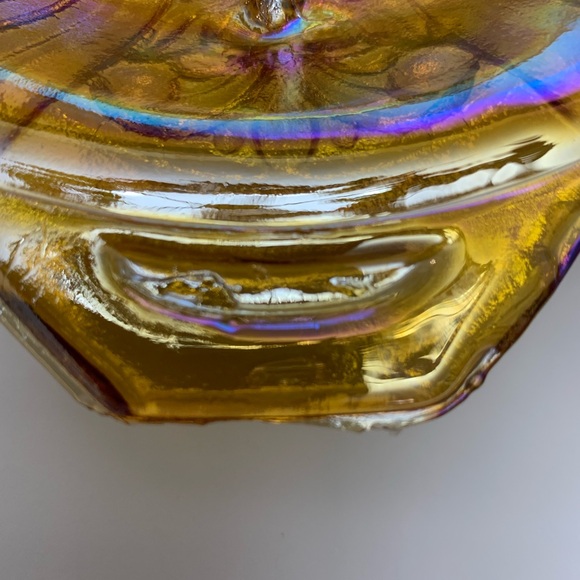 Pretty Carnival Glass Divided dish, small issues - Picture 5 of 9